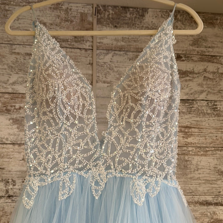 BLUE/WHITE A LINE GOWN