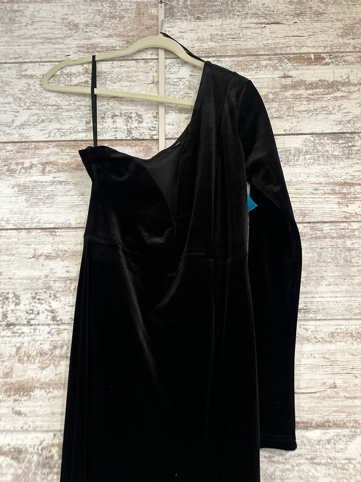 BLACK VELOUR LONG DRESS