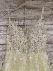 YELLOW/FLORAL SPARKLY A LINE