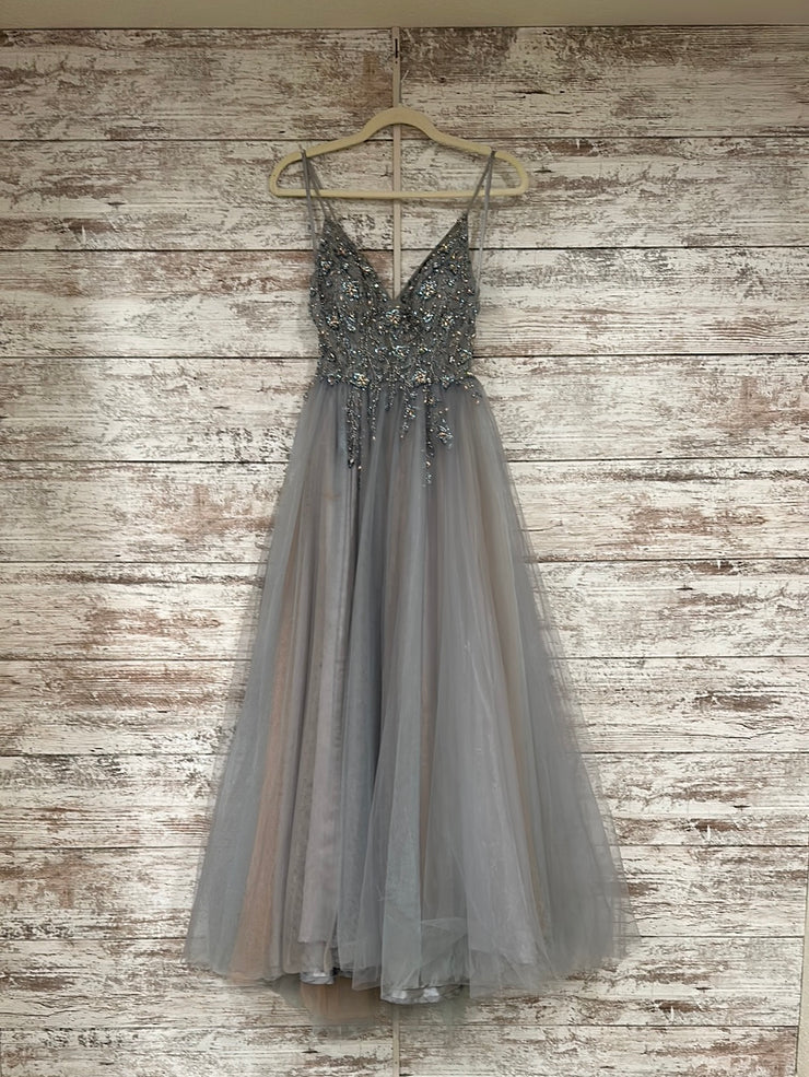 GRAY SPARKLY A LINE GOWN