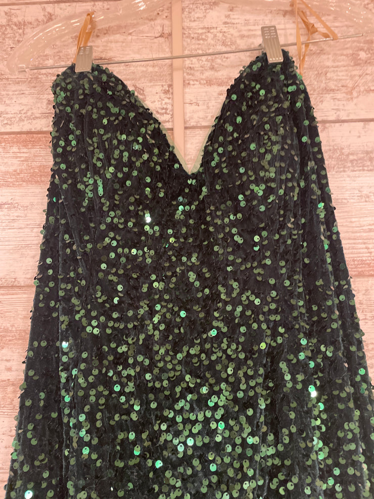 GREEN SEQUIN MERMAID GOWN