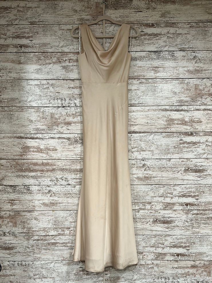IVORY LONG EVENING GOWN