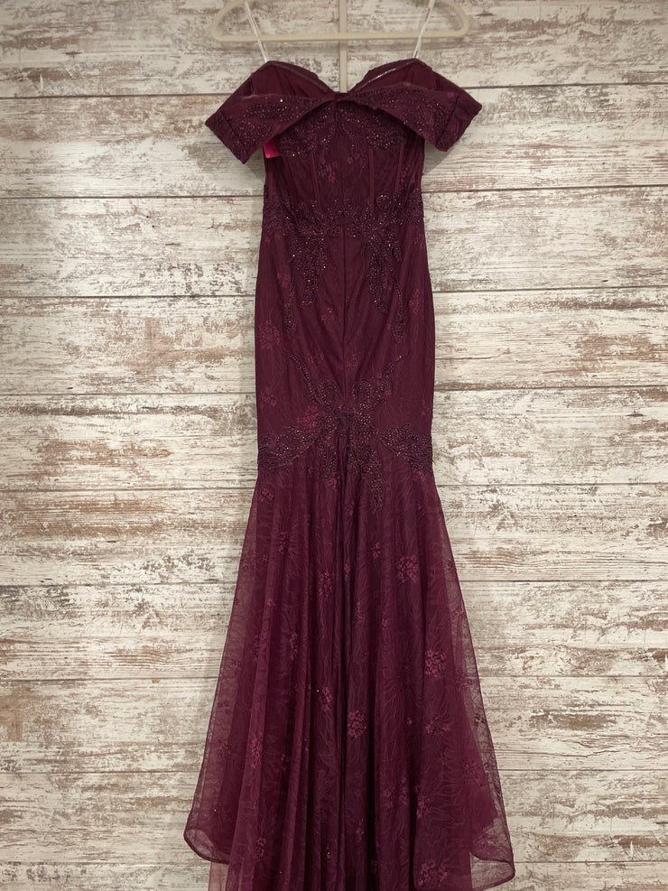 BURGUNDY MERMAID GOWN