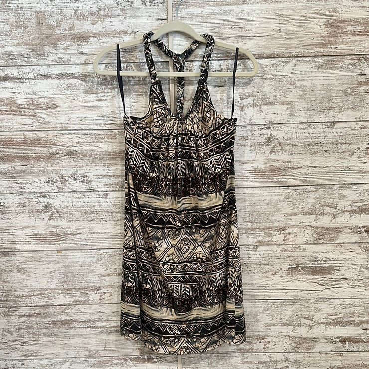 BLACK/IVORY PATTERN SHORT DRES