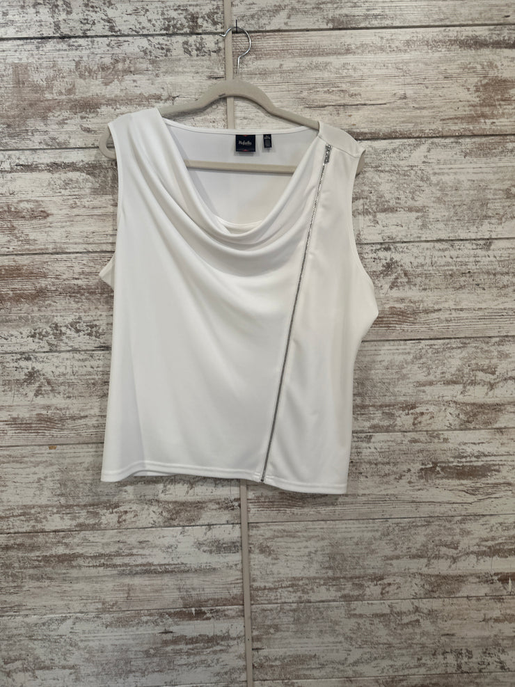 WHITE SLEEVELESS TOP