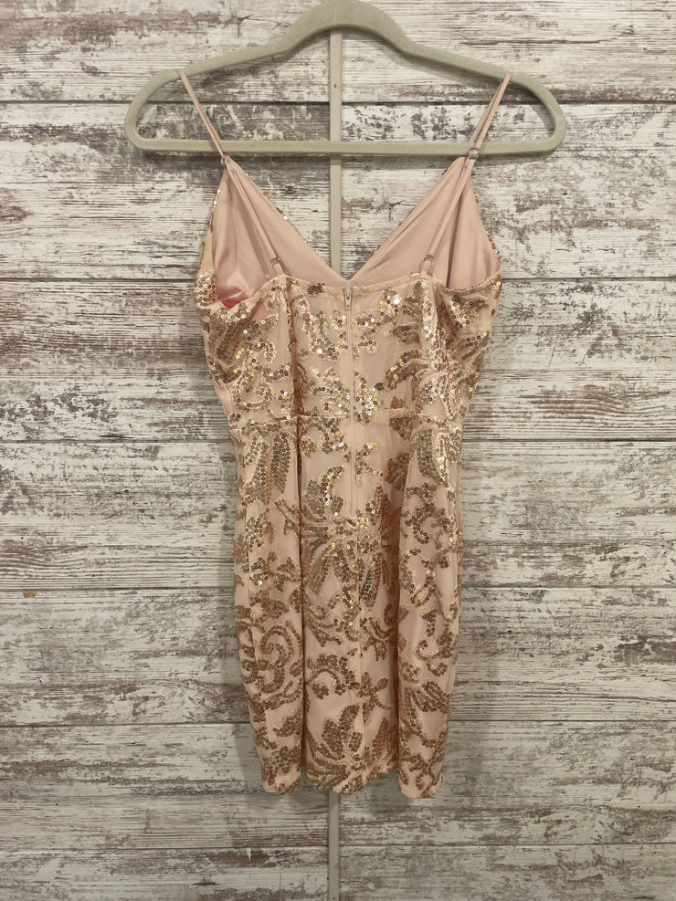GOLD SPARKLY SHORT DRESS