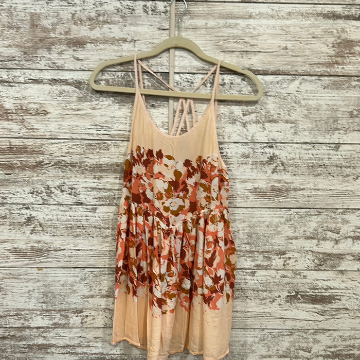 PINK/FLORAL SLEEVELESS TOP