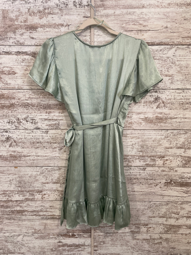 GREEN SHORT DRESS (NEW)