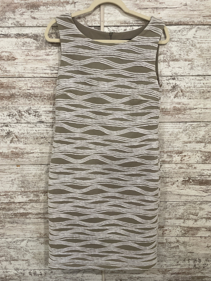 WHITE/TAN SHORT DRESS $478