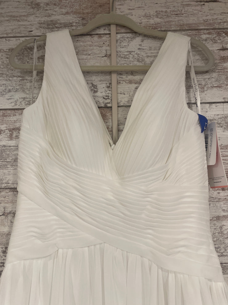 WHITE LONG EVENING GOWN (NEW)