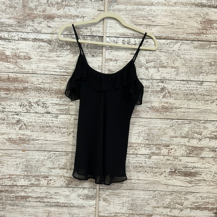 BLACK SLEEVELESS TOP