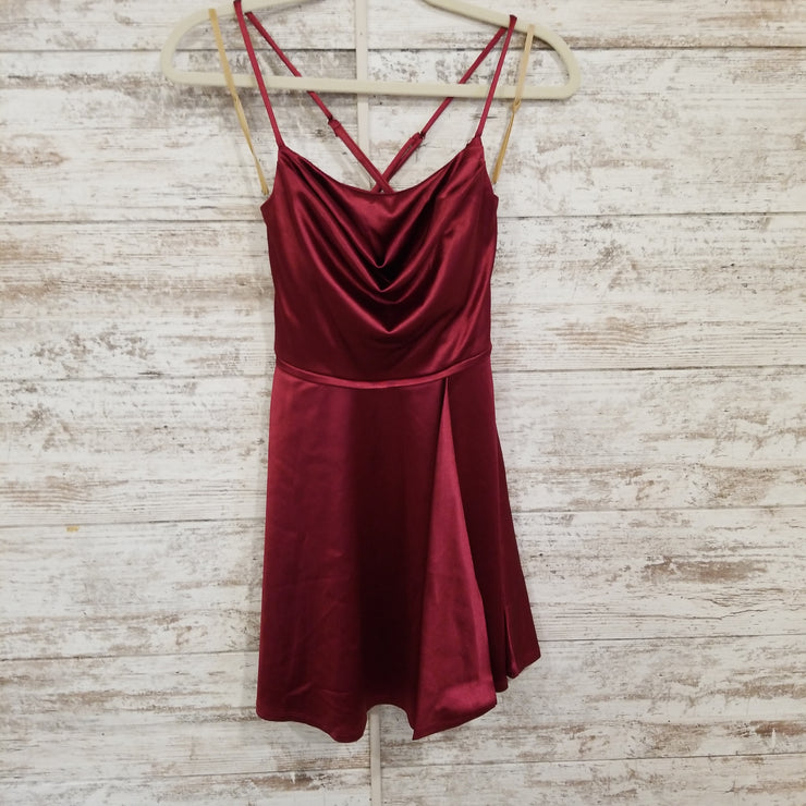 BURGUNDY SHORT DRESS