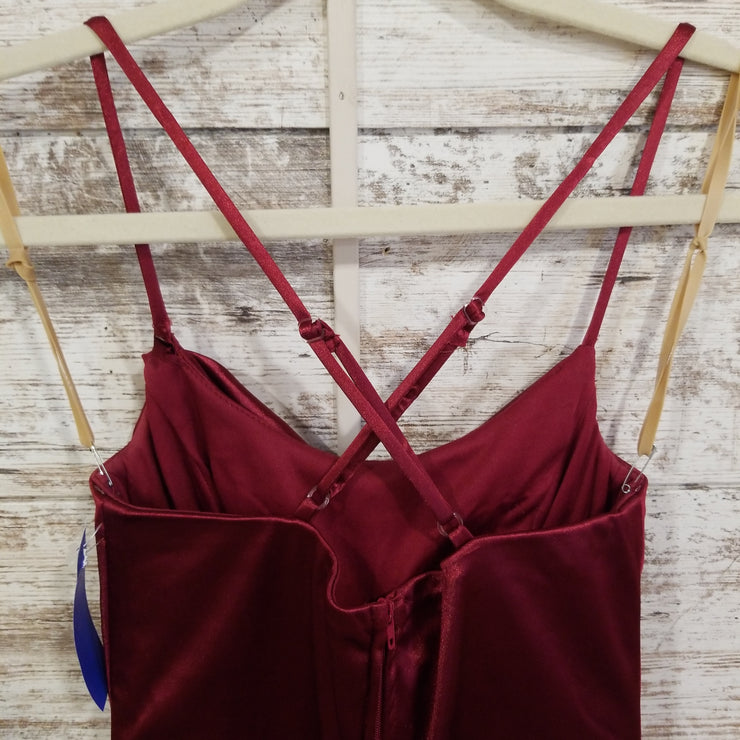 BURGUNDY SHORT DRESS