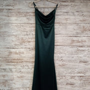 GREEN LONG EVENING GOWN