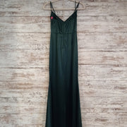 GREEN LONG EVENING GOWN