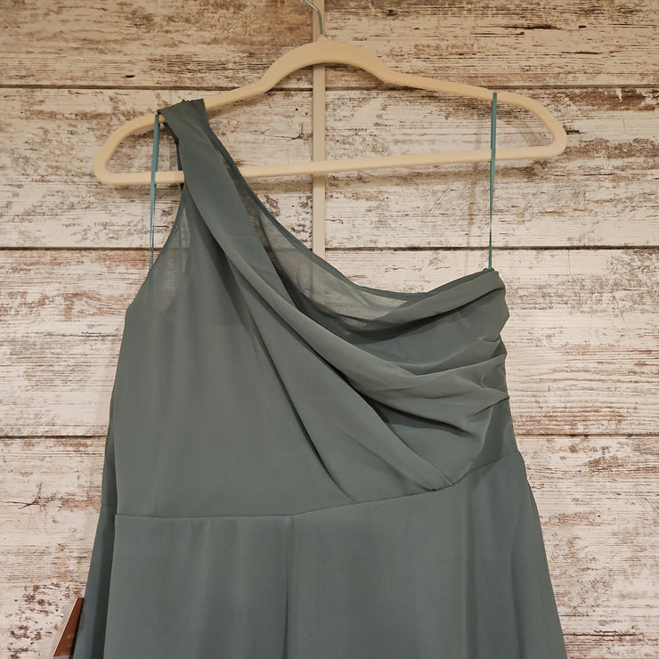 GREEN LONG EVENING GOWN (NEW)