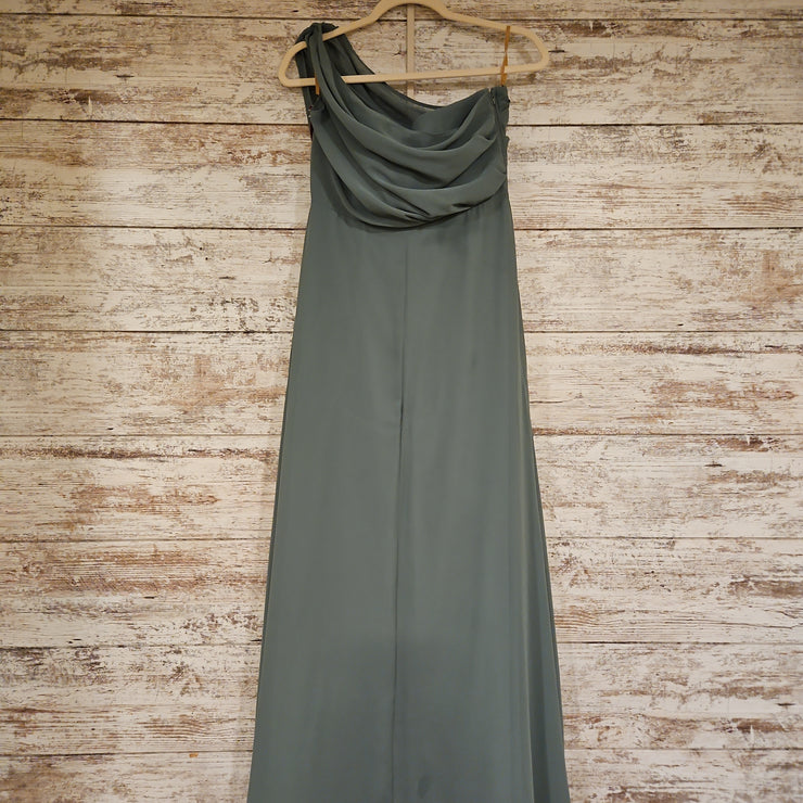 GREEN LONG EVENING GOWN