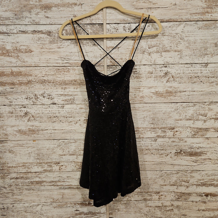 BLACK SPARKLY SHORT DRESS