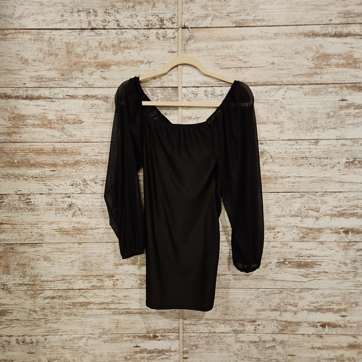BLACK SHORT DRESS