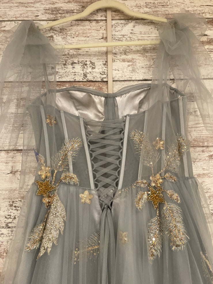 GRAY/GOLD FLORAL A LINE GOWN