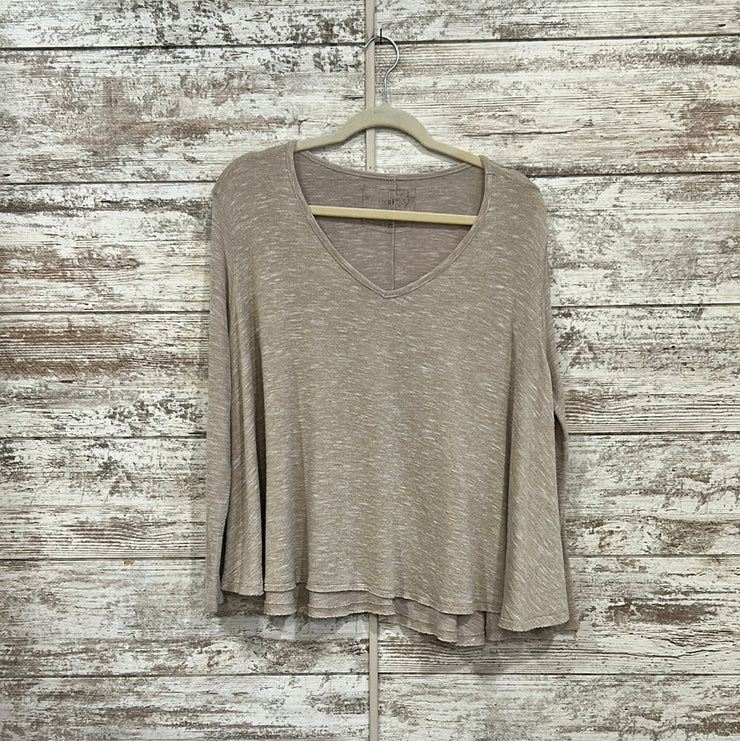 TAN FLOWY LONG SLEEVE TOP