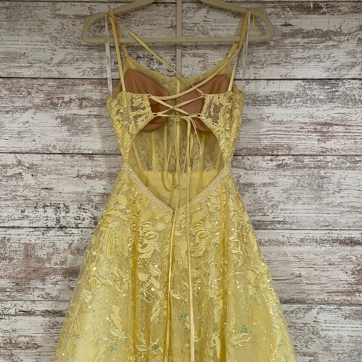 YELLOW/FLORAL SPARKLY A LINE
