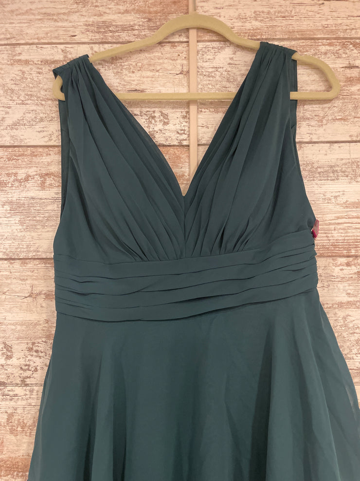 GREEN LAYERED LONG DRESS (NEW)