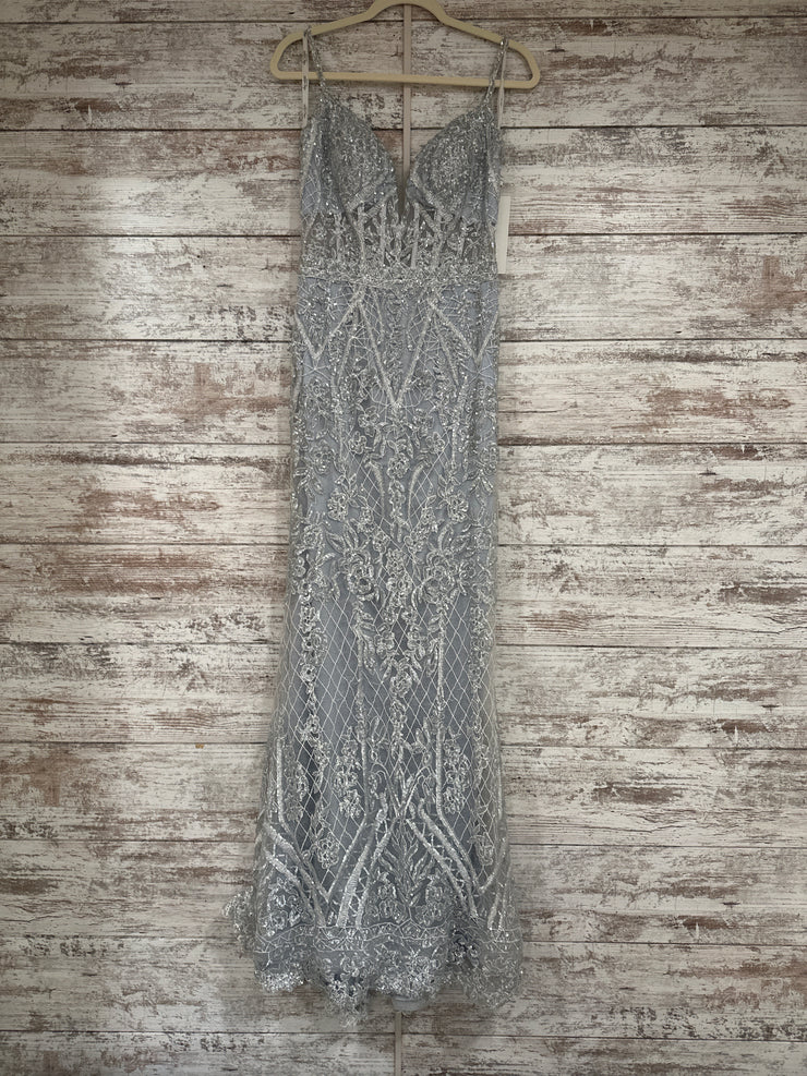 GRAY SPARKLY LONG DRESS (NEW)