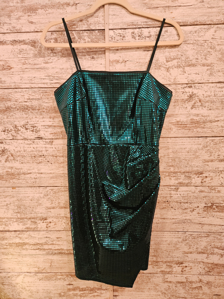 GREEN SPARKLY SHORT DRESS