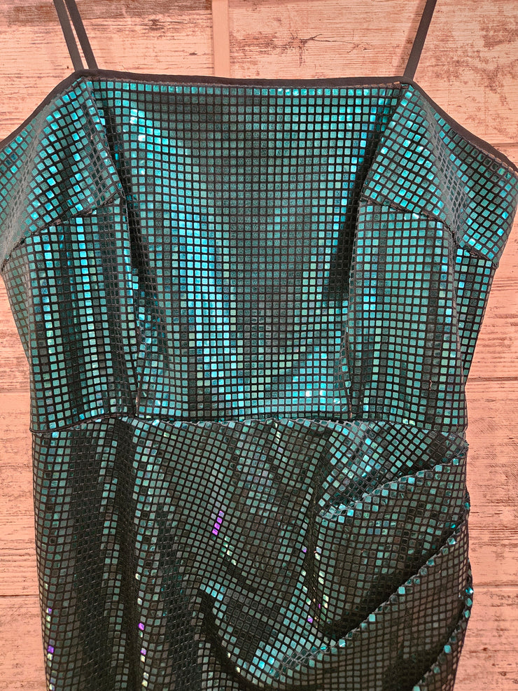GREEN SPARKLY SHORT DRESS
