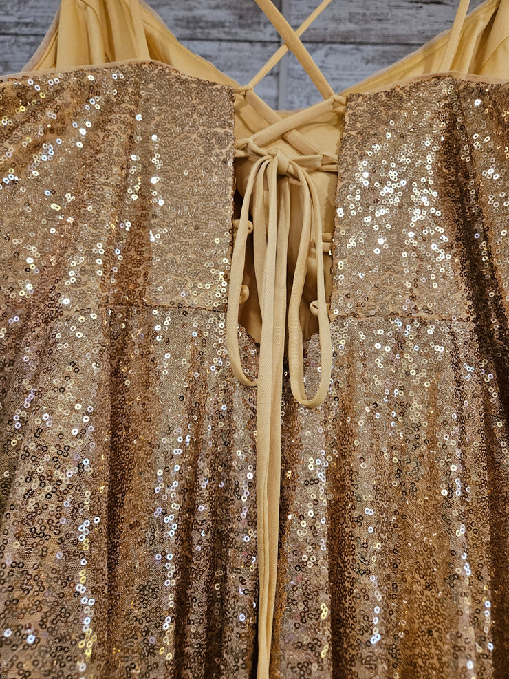 GOLD SPARKLY LONG DRESS (NEW)