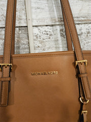 TAN PURSE - RETAIL $298