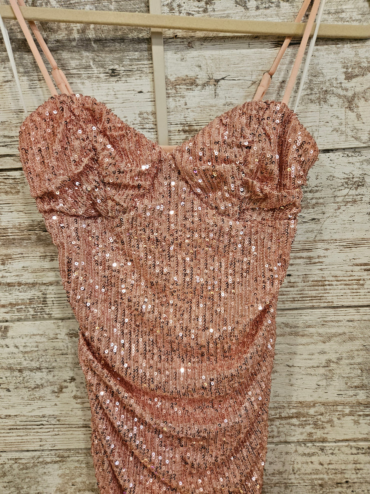 PINK SPARKLY SHORT DRESS