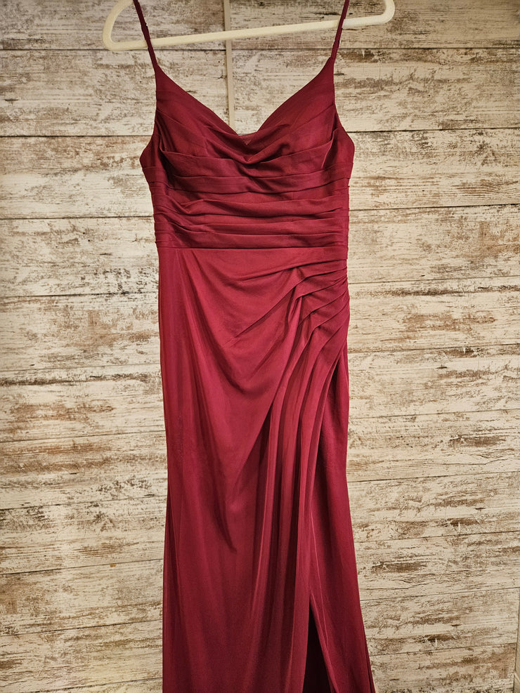 BURGUNDY LONG EVENING GOWN