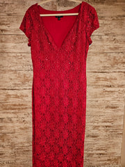 RED LACE LONG DRESS (NEW)