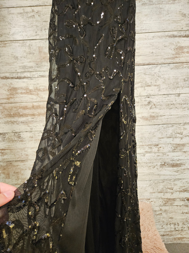 BLACK SPARKLY LONG DRESS (NEW)