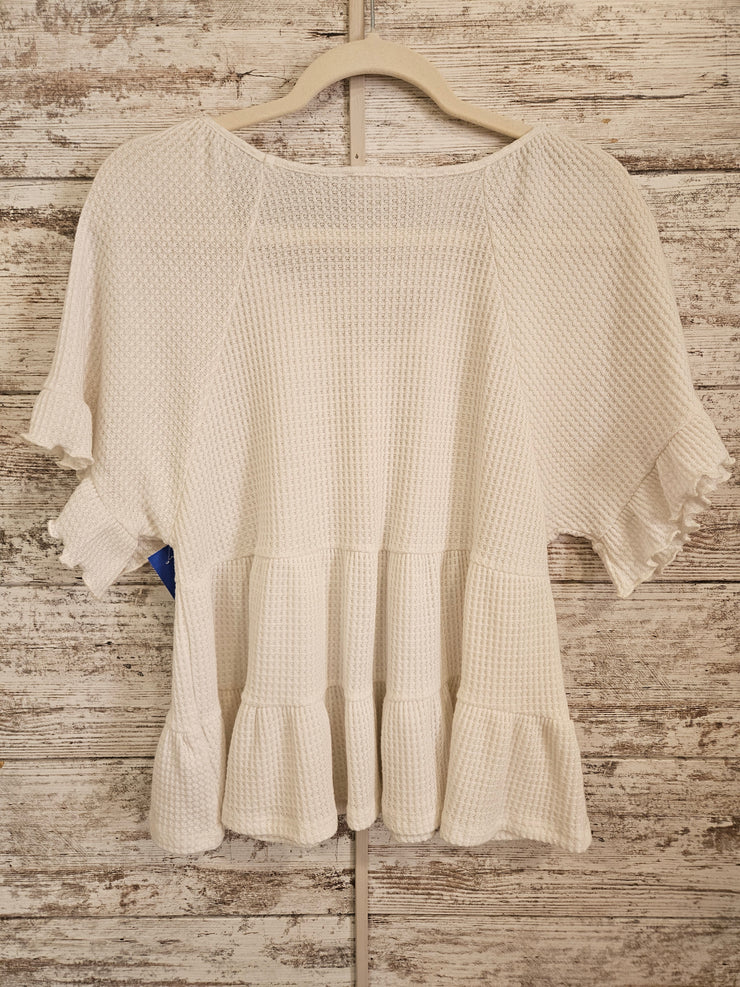 IVORY SHORT SLEEVE TOP
