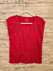 RED SHORT SLEEVE TOP