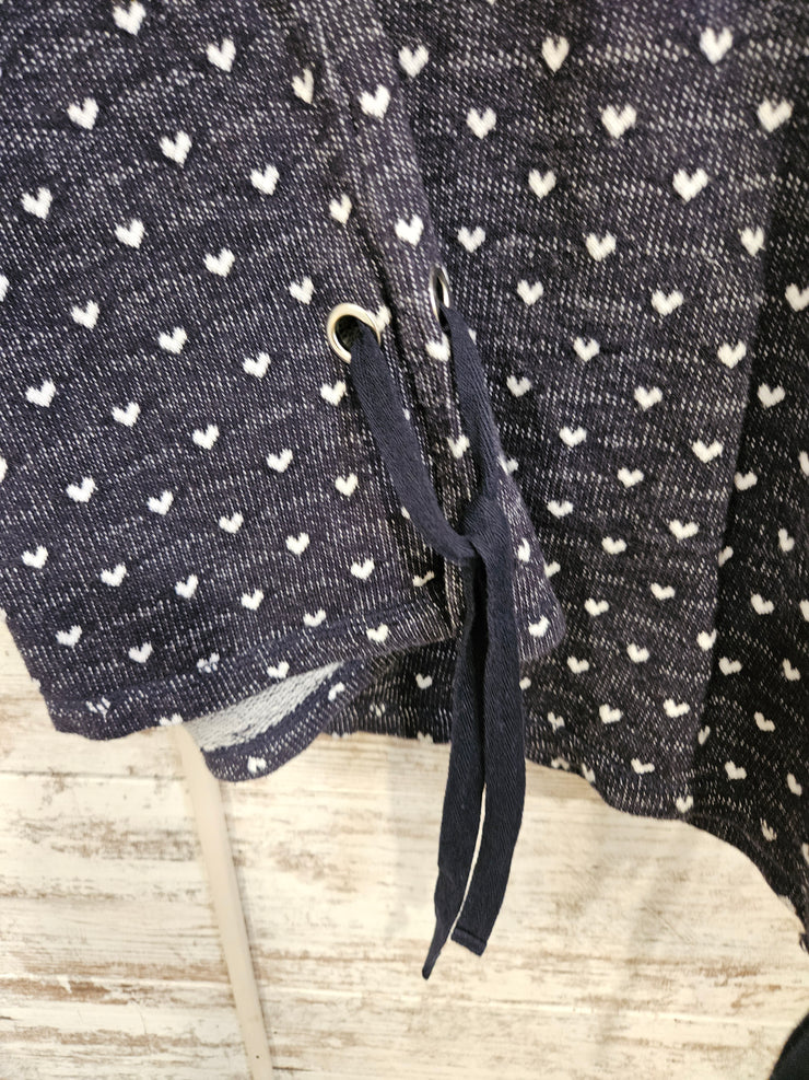 BLACK/WHITE HEARTS TOP $129