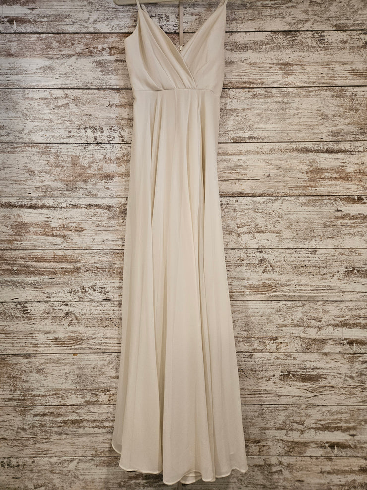 IVORY LONG EVENING GOWN