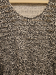 ANIMAL PRINT SLEEVELESS TOP