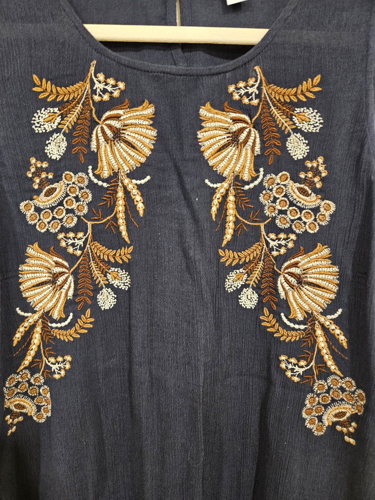 NAVY/FLORAL SLEEVELESS TOP