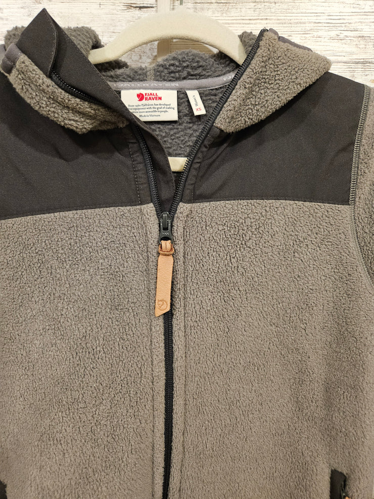 GRAY ZIP UP FLEECE (NEW) $200