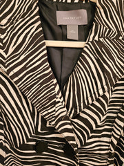 BLACK/WHITE ZEBRA JACKET