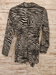 BLACK/WHITE ZEBRA JACKET