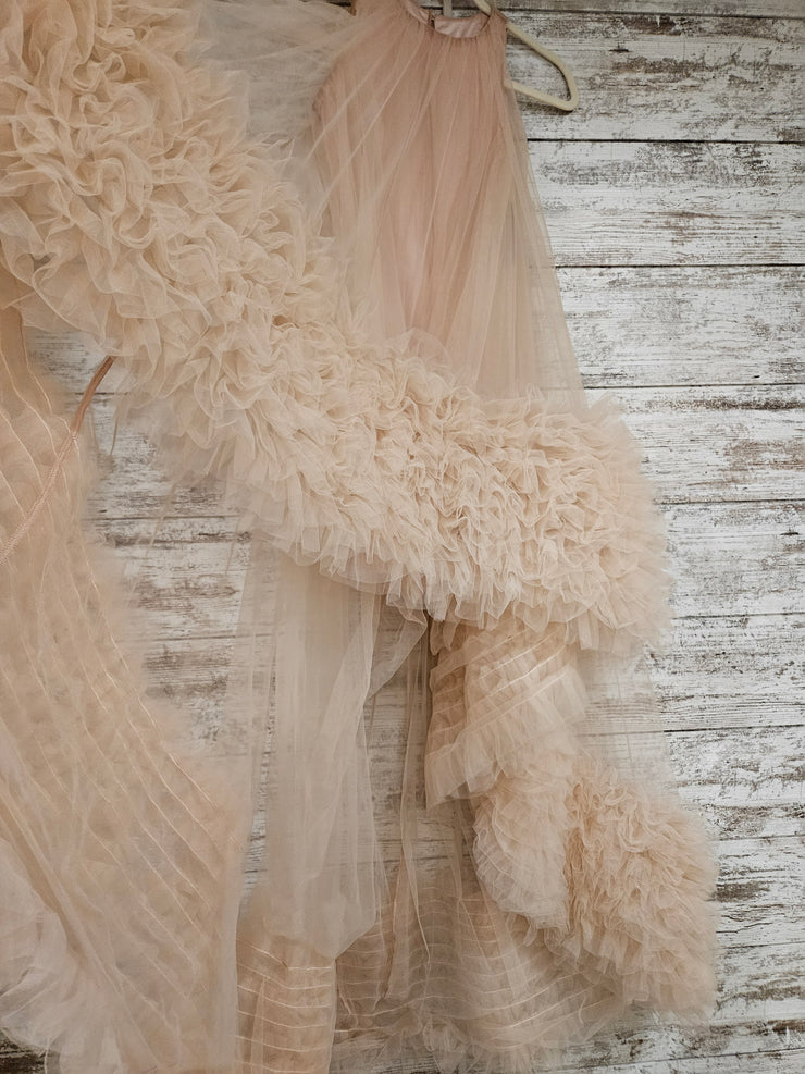 BLUSH FLUFFY HI LOW GOWN