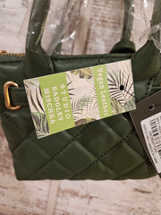 GREEN QUILTED TINY PURSE (NEW)