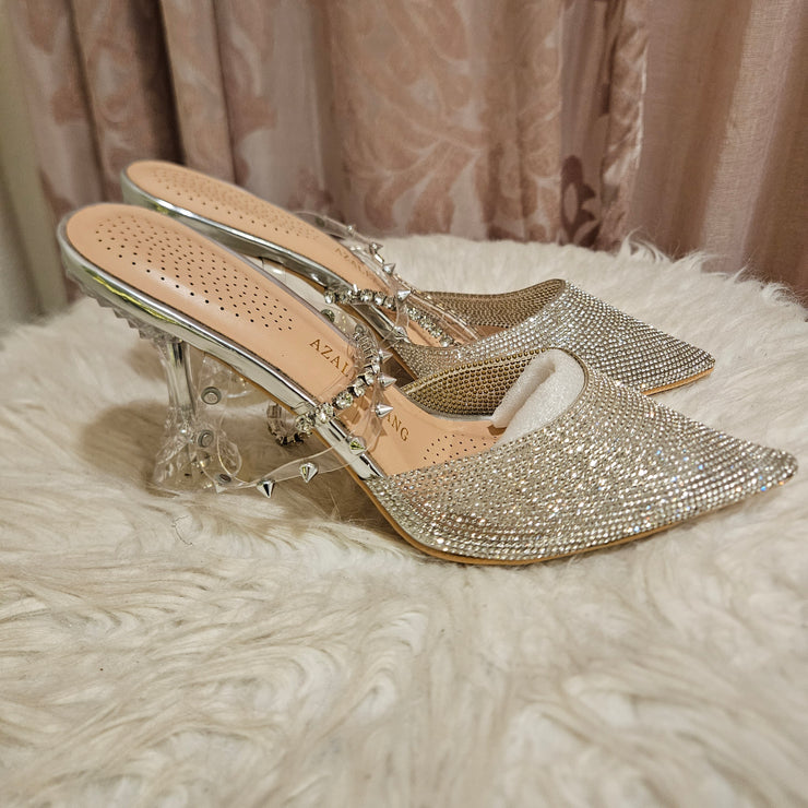 SILVER SPARKLY HEELS (NEW)$100