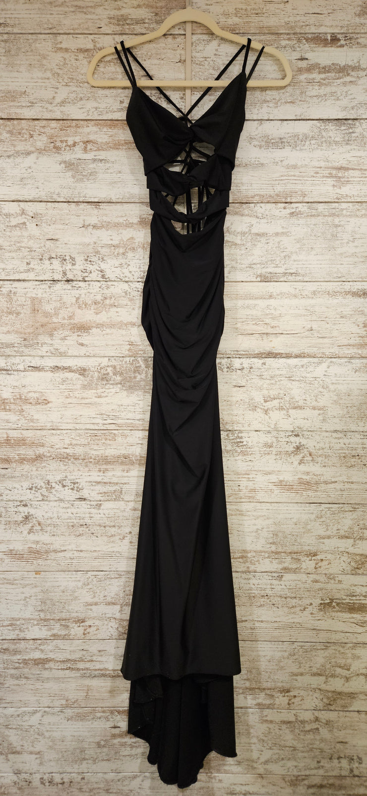 BLACK LONG EVENING GOWN