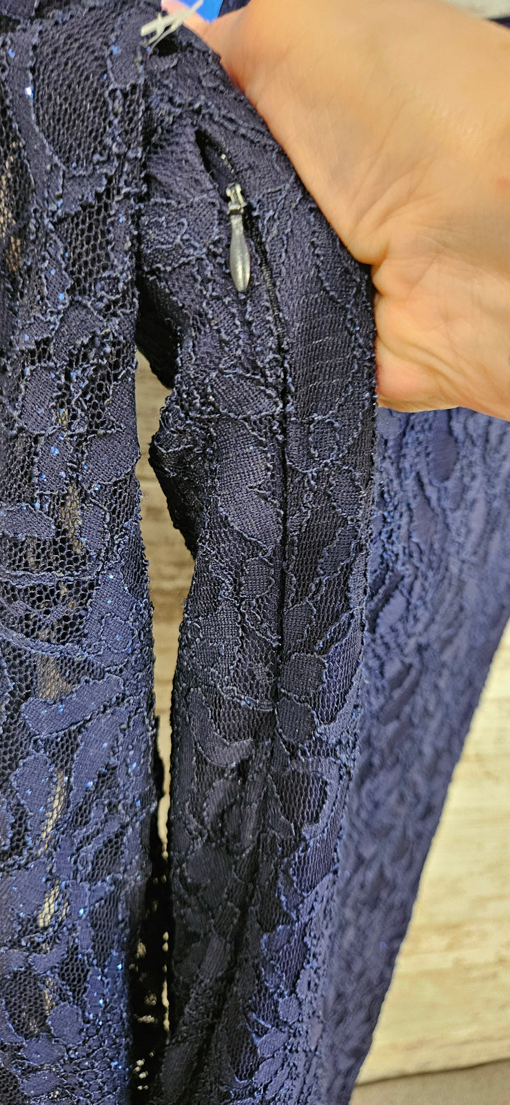 NAVY LACE LONG EVENING GOWN